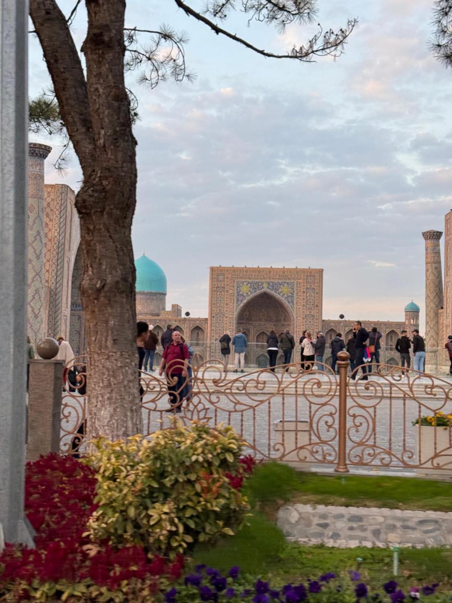 Salomat Guest House Samarkand Exteriér fotografie